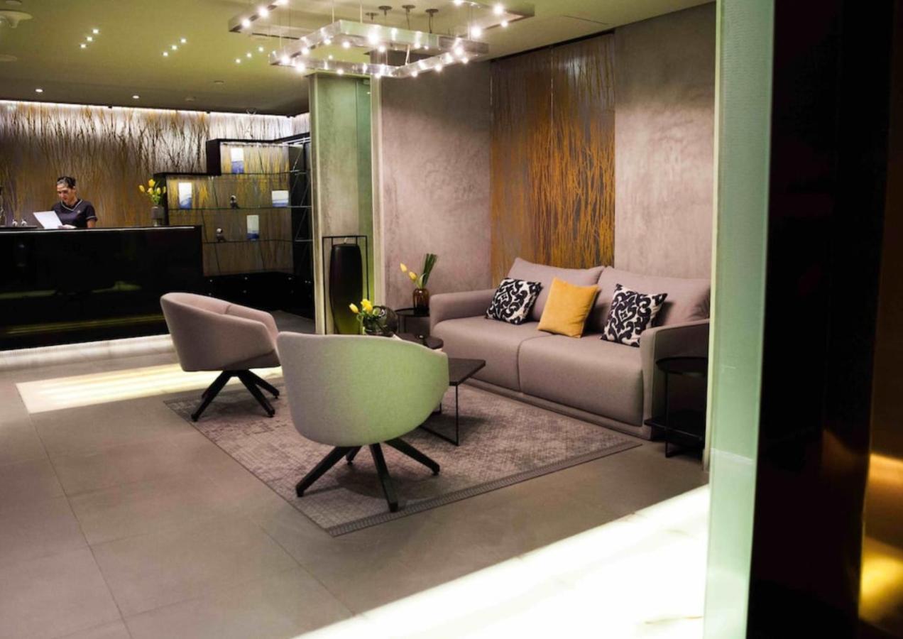 Nassima/Voco Tower - Luxury - 5* Hotel Amenities Dubai Exterior photo