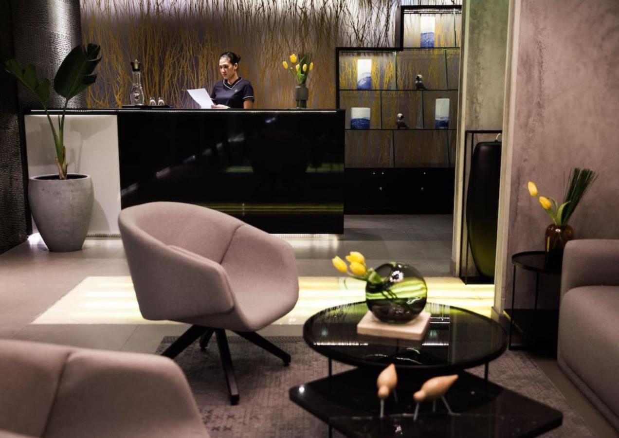Nassima/Voco Tower - Luxury - 5* Hotel Amenities Dubai Exterior photo